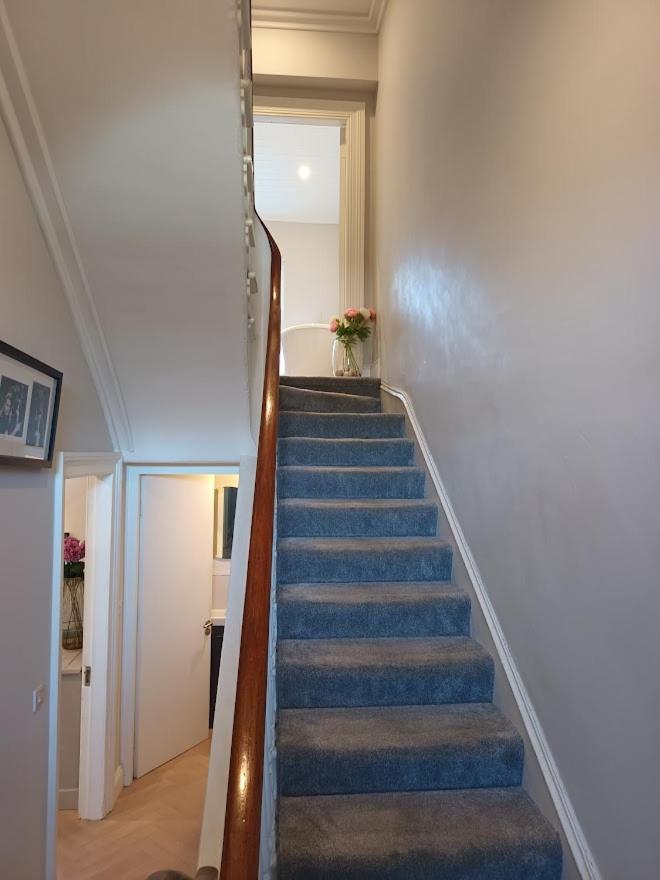 Eglinton Road - Super King - Ensuite Bray Exterior photo